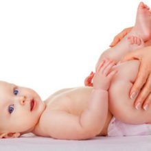 Колики у грудничков — как помочь ребенку, а что категорически запрещено?